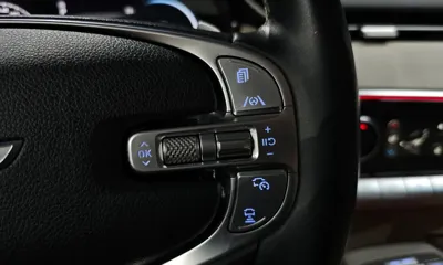 Genesis GV70 2021, 37353 км, за 21237.8 USD - фото 30