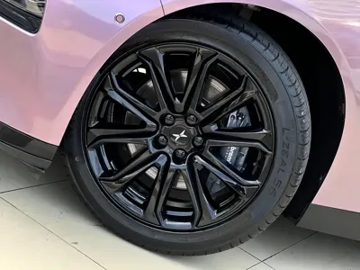 Xpeng P7