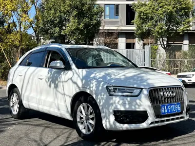 Audi Q3 2013, 120000 км, за 5267.7 USD