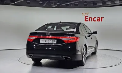 Hyundai Grandeur 2014, 150185 км, за 3085.2 USD