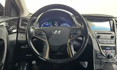 Hyundai Grandeur 2014, 150185 км, за 3061.89 USD - фото 13