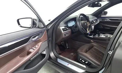 BMW 7-Series 2018, 142734 км, за 19177.01 USD - фото 11