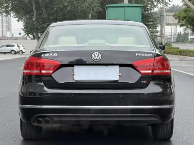 Volkswagen Passat 2012, 115000 км, за 3604.99 USD
