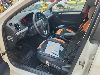 Volkswagen Jetta 2014, 93400 км, за 1912.85 USD - фото 9