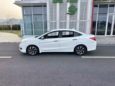 Honda Crider 2018, 72000 км, за 4701.77 USD