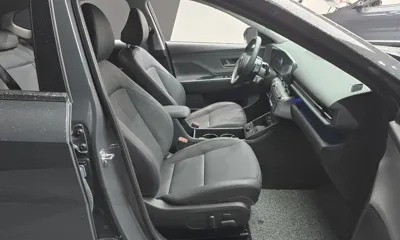 Hyundai Kona 2025, 7839 км, за 18434.09 USD - фото 10