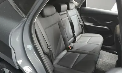 Hyundai Kona 2025, 7839 км, за 18434.09 USD - фото 12