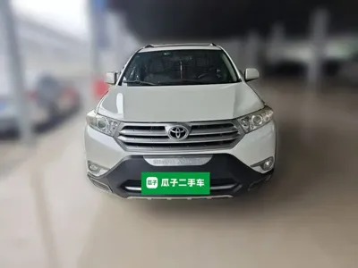 Toyota Highlander 2014, 136800 км, за 7647.08 USD