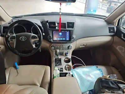 Toyota Highlander 2014, 136800 км, за 7647.08 USD - фото 6