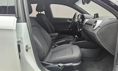 Audi A1 2013, 123547 км, за 5579.62 USD - фото 11