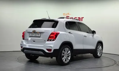 ChevroletGMDaewoo Trax 2017, 104415 км, за 4294.68 USD
