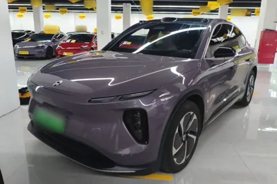 Nio EC6 · 2023 год
