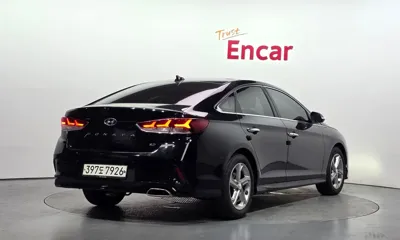Hyundai Sonata 2018, 165887 км, за 5525.58 USD - фото 2