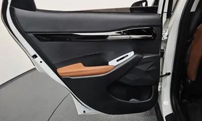 Kia Seltos 2024, 15212 км, за 18195.4 USD - фото 25