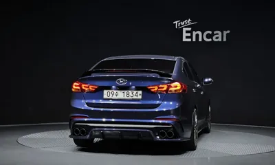 Hyundai Avante 2018, 115405 км, за 6170.41 USD