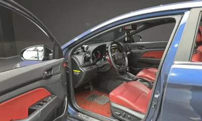 Hyundai Avante 2018, 115405 км, за 6170.41 USD - фото 10