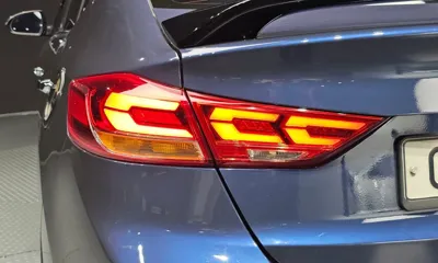 Hyundai Avante 2018, 115405 км, за 6170.41 USD - фото 23
