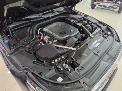 BMW 5-Series 2025, 11797 км, за 46884.14 USD - фото 6