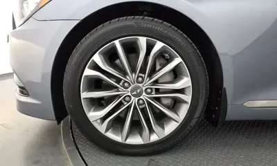 Hyundai Genesis 2015, 93954 км, за 9184.01 USD