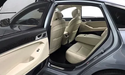 Hyundai Genesis 2015, 93954 км, за 9184.01 USD - фото 12