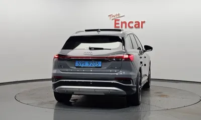 Audi Q4 e-tron 2023, 39130 км, за 25287.65 USD