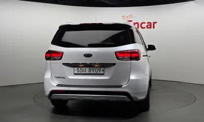 Kia Canival 2016, 84900 км, за 8008.4 USD