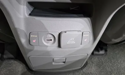 Kia Canival 2016, 84900 км, за 8008.4 USD - фото 18