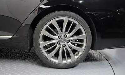 Hyundai Genesis 2016, 70865 км, за 10769.74 USD