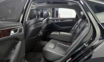 Hyundai Genesis 2016, 70865 км, за 10769.74 USD - фото 12