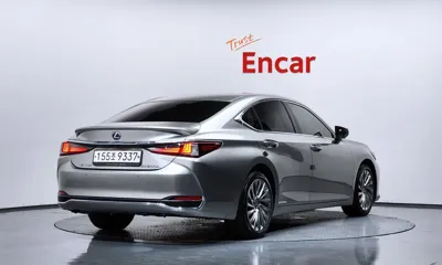 Lexus ES 2022, 87393 км, за 29019.06 USD