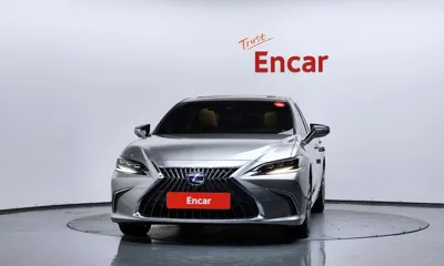 Lexus ES 2022, 87393 км, за 29019.06 USD