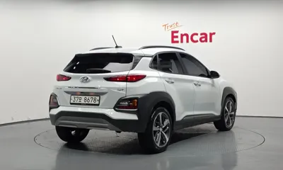 Hyundai Kona 2018, 17441 км, за 10927.14 USD