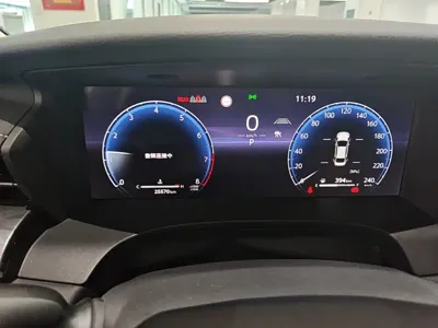 Toyota Camry 2024, 25600 км, за 18137.87 USD - фото 8