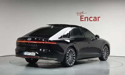 Hyundai Grandeur 2023, 41892 км, за 24785.35 USD
