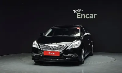 Hyundai Grandeur 2015, 179466 км, за 3479.06 USD
