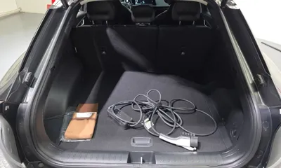 Kia EV6 2022, 19916 км, за 19211.74 USD - фото 30