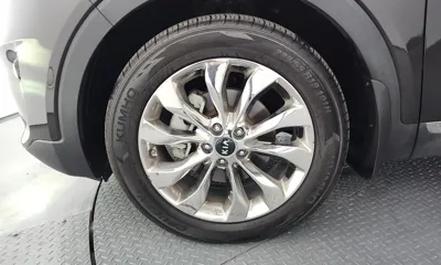 Kia Sorento 2019, 53435 км, за 11583.52 USD