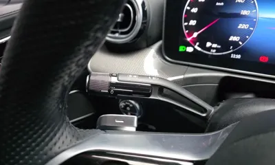 Mercedes-Benz C-Class 2023, 51583 км, за 28160.69 USD - фото 27