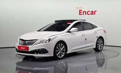 Hyundai Grandeur · 2015 год