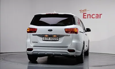 Kia Canival 2019, 138457 км, за 57819.46 USD