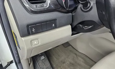 Kia Canival 2019, 138457 км, за 57819.46 USD - фото 16