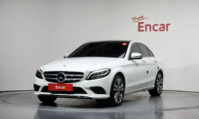 Mercedes-Benz C-Class · 2020 год