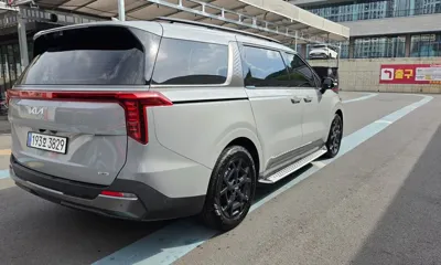Kia Canival 2025, 14343 км, за 22931.32 USD