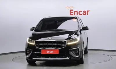 Kia Canival 2019, 131323 км, за 8867.57 USD