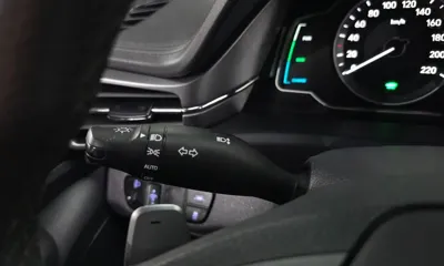 Hyundai Ioniq 2020, 65026 км, за 10174.61 USD - фото 28