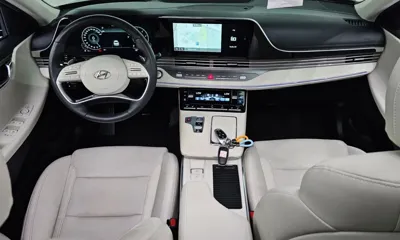 Hyundai Grandeur 2022, 114915 км, за 13450.18 USD - фото 7
