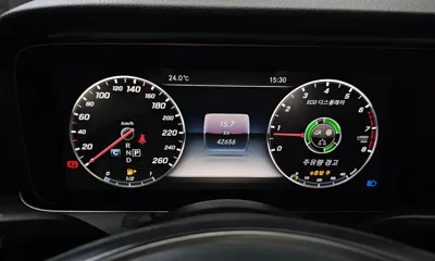 Mercedes-Benz E-Class 2017, 42656 км, за 15732.43 USD - фото 8