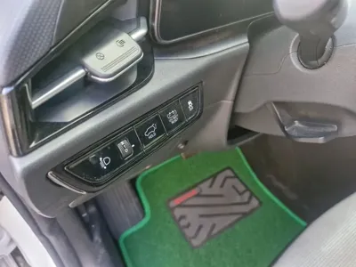 Kia Niro 2024, 144385 км, за 15032.17 USD - фото 13