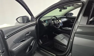 Hyundai Tucson 2021, 66912 км, за 17395.3 USD - фото 10