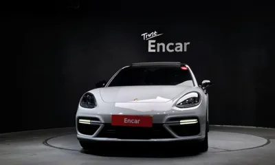 Porsche Panamera 2018, 153828 км, за 43475.38 USD